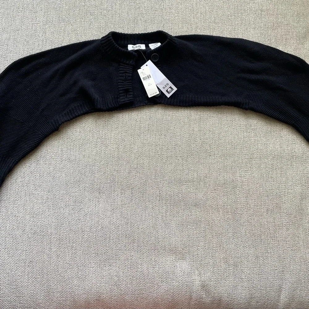 525 America Black Women's Shrug - Picture 2 of 5